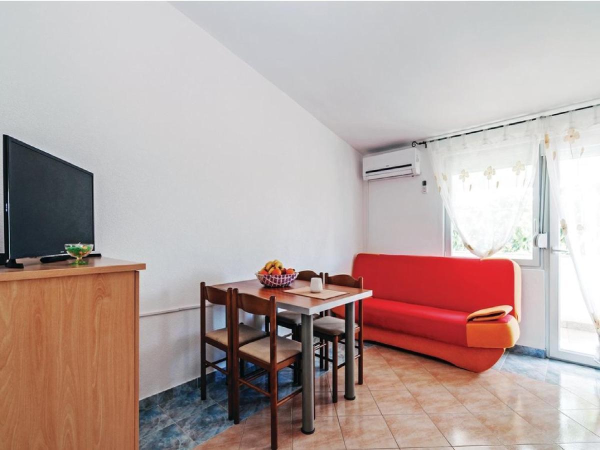 Apartments Hak Vir Extérieur photo