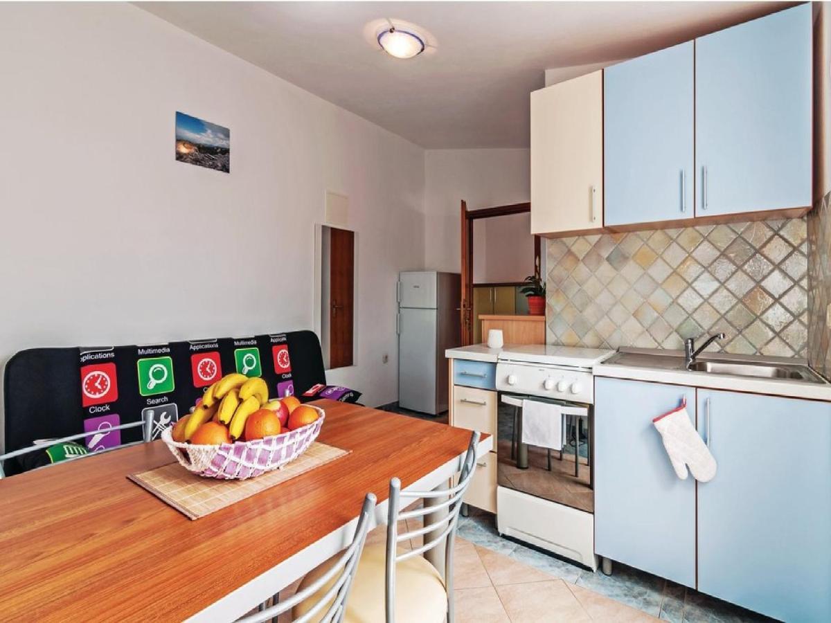 Apartments Hak Vir Extérieur photo
